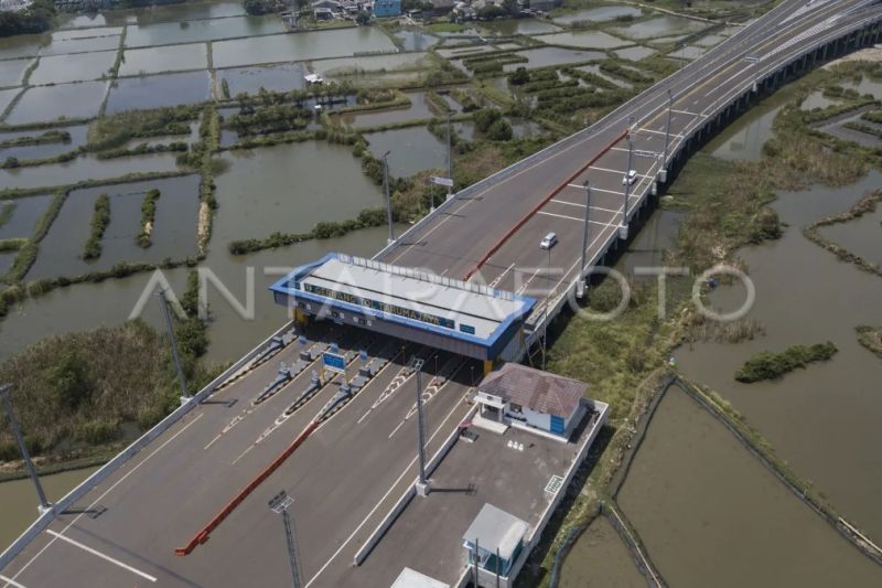 tol-cibitung-cilincing-baru-ramai-saat-tol-jakarta-cikampek-macet