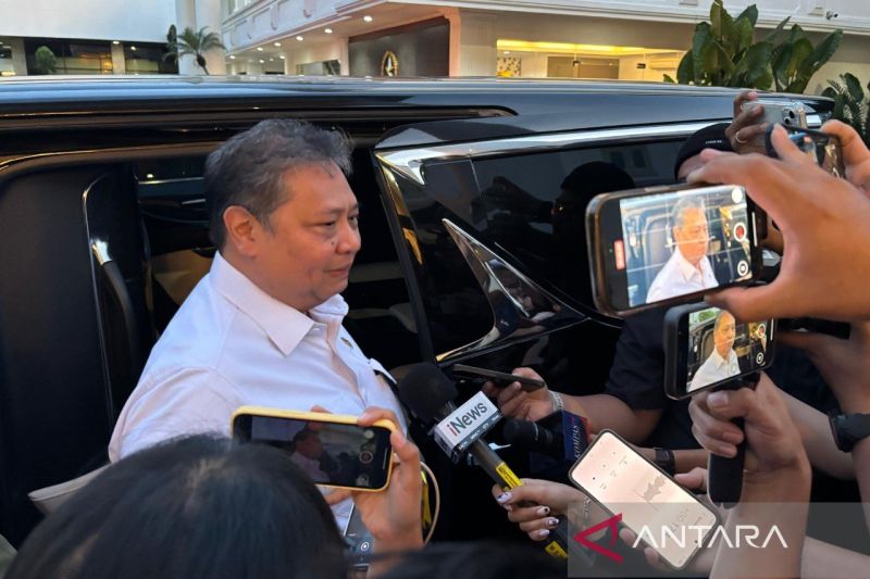 airlangga-optimis-pertumbuhan-ekonomi-2025-capai-target-52-persen