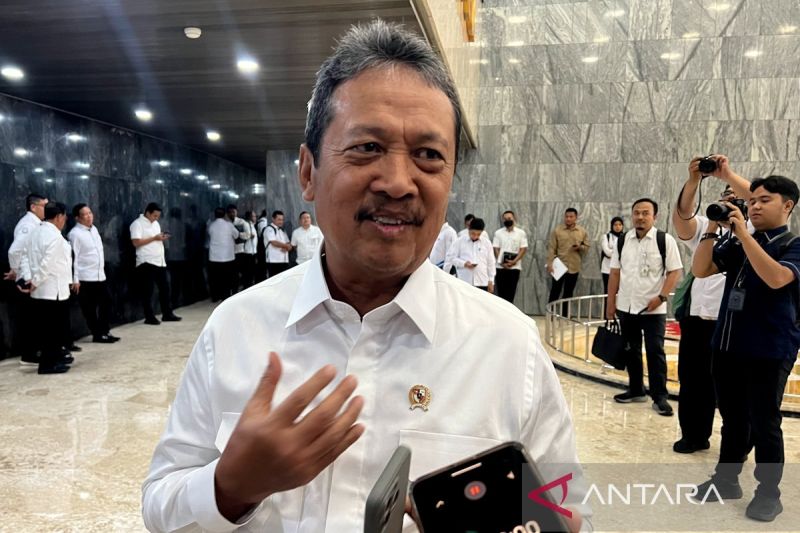 trenggono-tegaskan-pentingnya-kapal-pengawas-terintegrasi-jaga-laut-ri