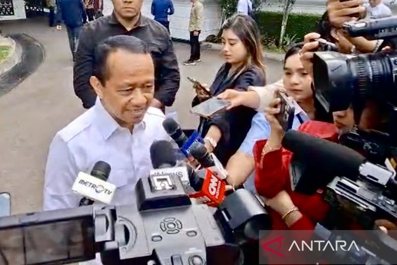 prabowo-perintahkan-percepat-18-proyek-hilirisasi-senilai-rp600-t