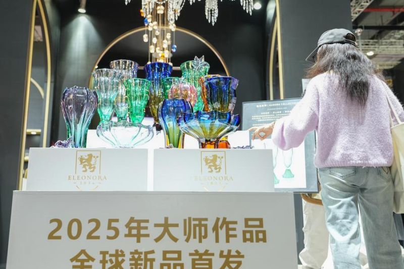 berbagai-produk-terbaru-debut-di-ajang-ciie-kedelapan-di-shanghai