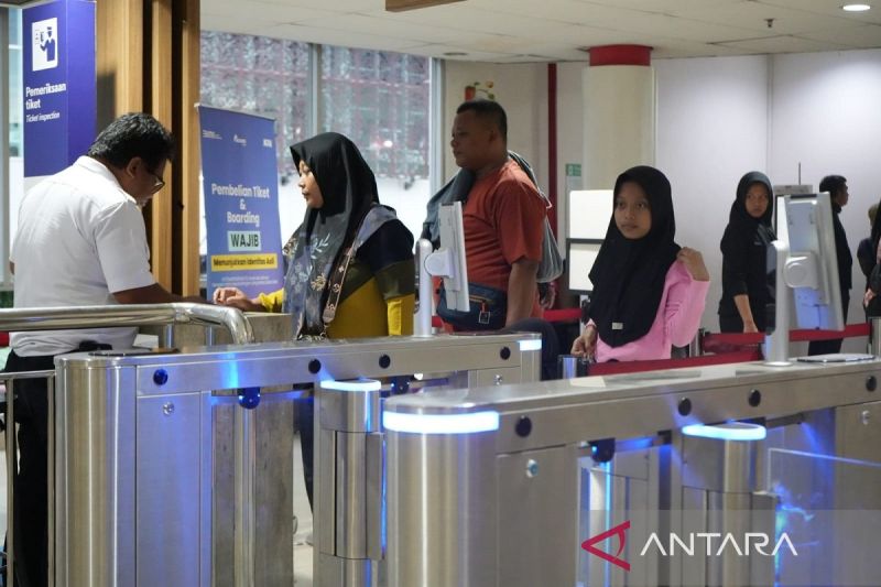 kai-sumut-layani-218-juta-penumpang-selama-januari-oktober-2025