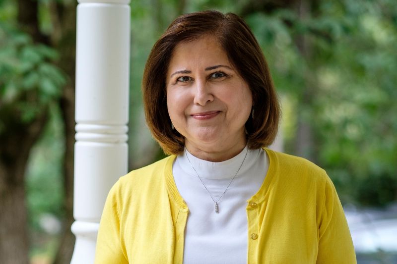 profil-ghazala-hashmi-wanita-muslim-yang-jadi-wakil-gubernur-virginia