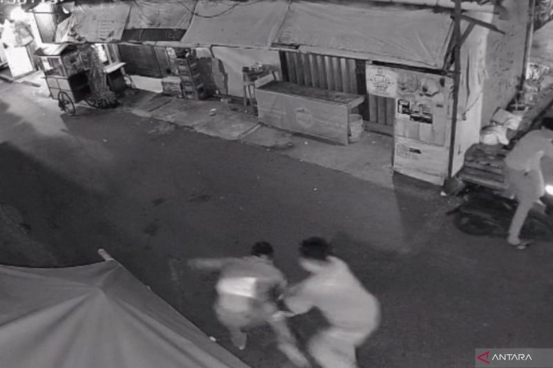 polisi-buru-pencuri-motor-yang-tembak-hansip-hingga-tewas-di-cakung