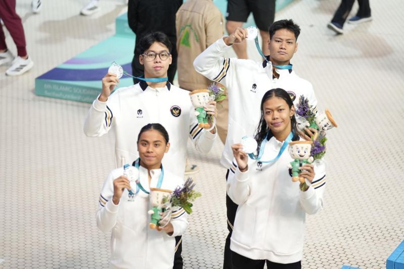 Tim renang Indonesia raih perak di Islamic Solidarity Games 2025