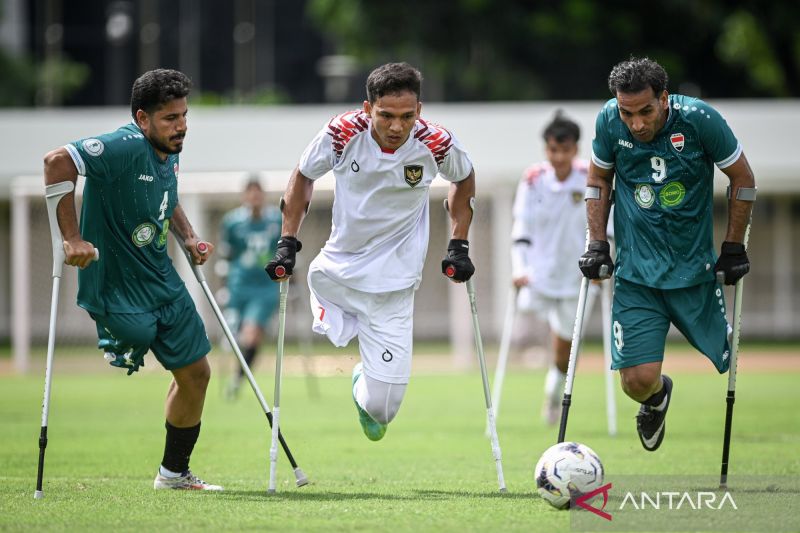 Pelatih ingin Indonesia "all out" di laga penentuan melawan Iran