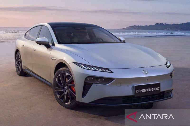 dongfeng-e-007-jadi-kendaraan-listrik-pertama-dengan-empat-motor
