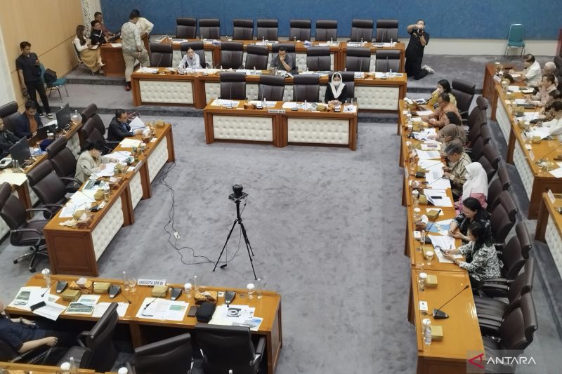 komisi-vii-dpr-undang-ditjen-agro-cari-solusi-tingkatkan-daya-saing