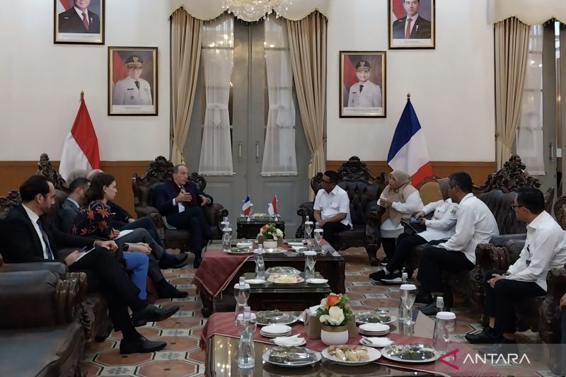 gubernur-banten-bahas-penguatan-ekonomi-dengan-dubes-prancis