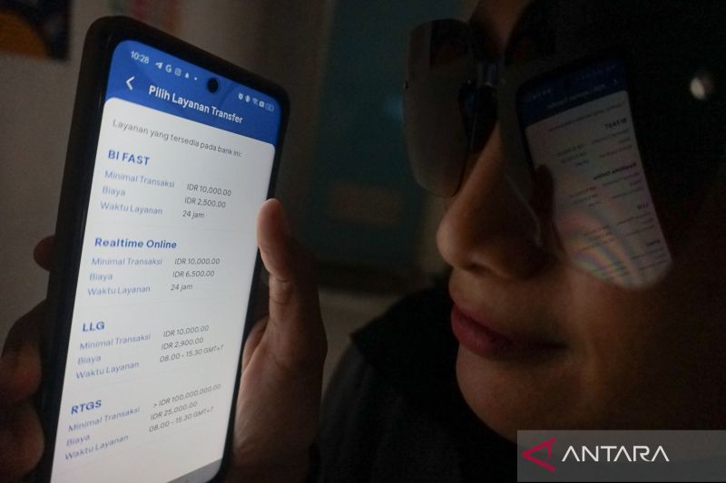 soal-isu-peretasan-lewat-bi-fast-ojk-pastikan-sudah-periksa-semua-bpd