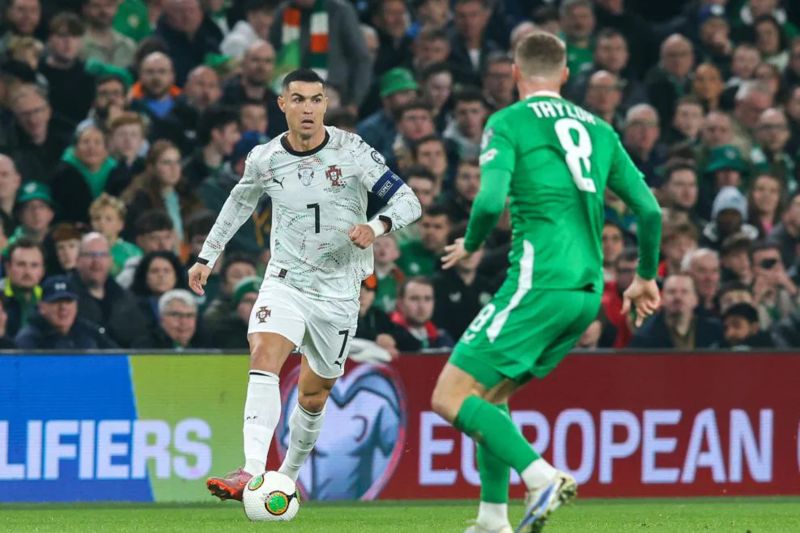 Kartu merah Cristiano Ronaldo warnai kekalahan Portugal dari Irlandia