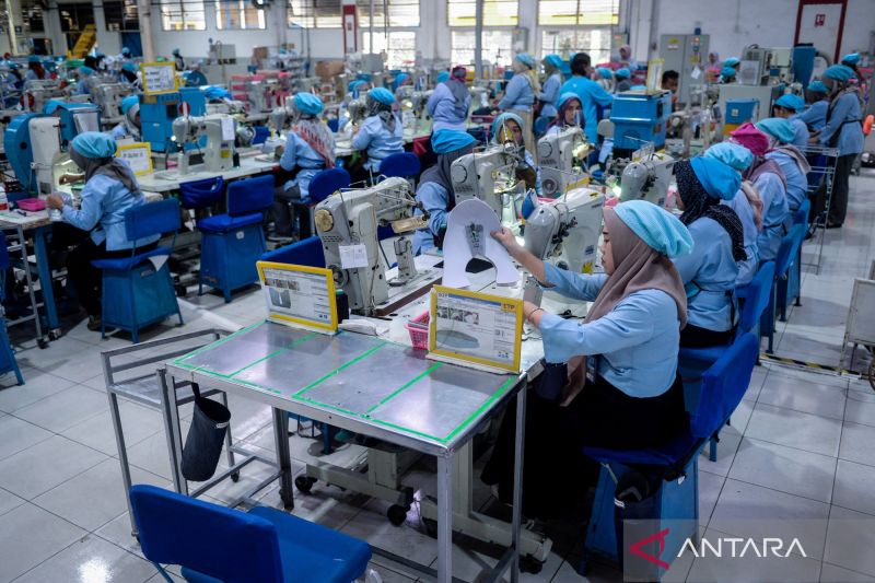 produktivitas-investasi-senyap-pendongkrak-daya-saing-indonesia