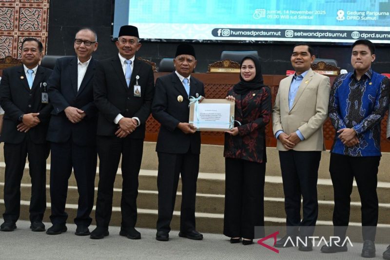 pemprov-sumut-ajukan-ranperda-penambahan-modal-ke-bank-sumut