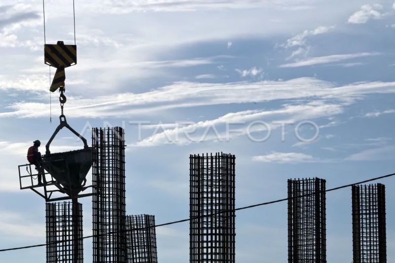 membangun-fondasi-baru-investasi-daerah