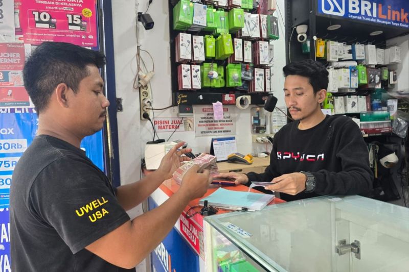 Tumbuhkan ekonomi keluarga, intip kisah sukses Agen BRILink Kabanjahe Tanah Karo