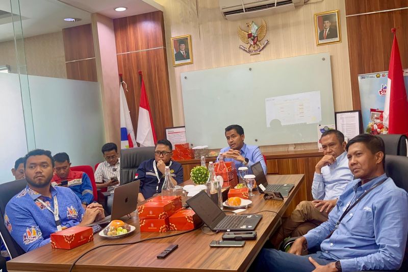 kunjungi-terminal-bbm-tenaga-ahli-menteri-esdm-bagian-dari-astacita