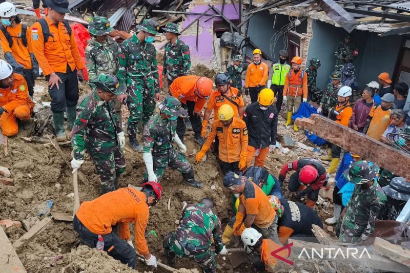 Tim SAR temukan satu korban longsor Banjarnegara pada hari ke empat
