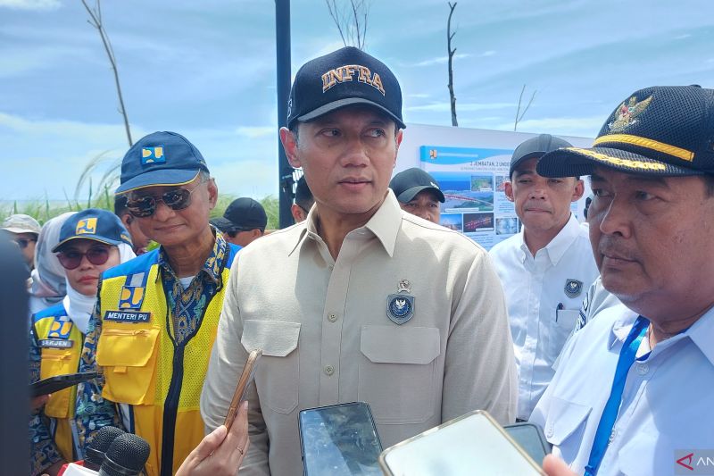 ahy-peresmian-jembatan-kabanaran-bukti-komitmen-konektivitas