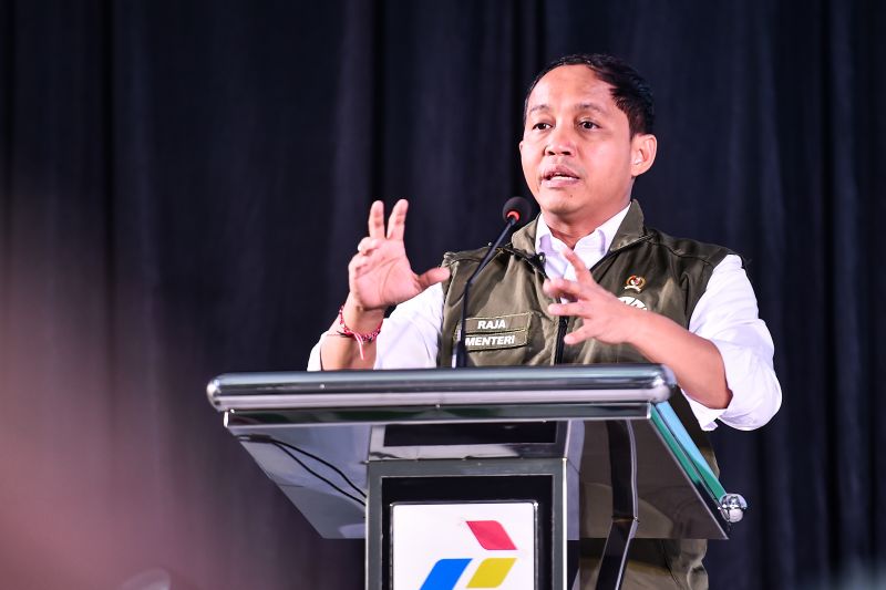 menhut-bioetanol-aren-bukti-kekayaan-hutan-ri-menjadi-energi-bersih