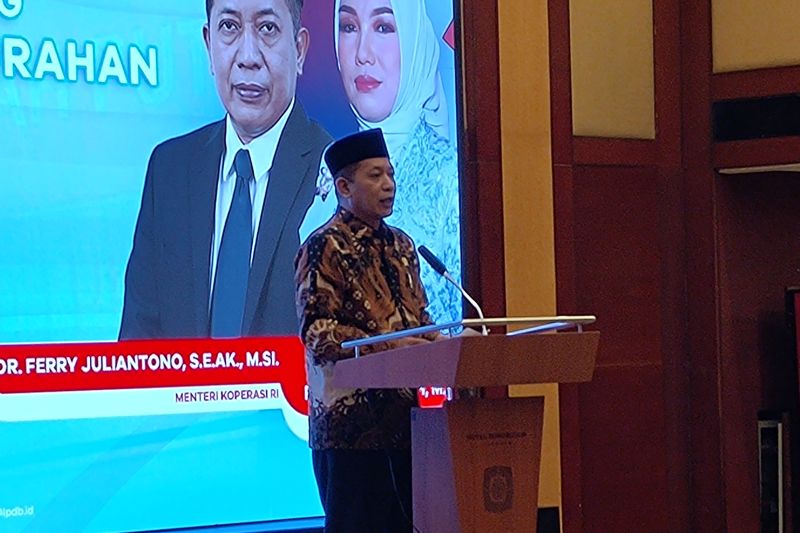 menkop-akan-minta-tambahan-modal-bagi-lpdb-perkuat-pembiayaan-kdkmp