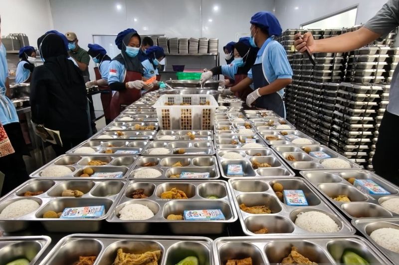 demi-redam-inflasi-prabowo-minta-menu-telur-ayam-mbg-diganti-telur-puyuh