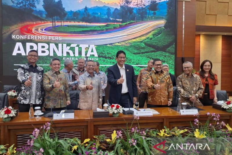 kemenkeu-catat-penerimaan-pajak-rp145903-triliun-per-oktober-2025