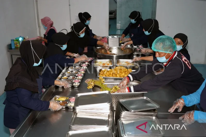 indef-nilai-mbg-dorong-pemerataan-ekonomi-dengan-libatkan-umkm