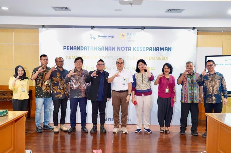 kemenkop-dan-pln-epi-kembangkan-ekosistem-biomassa-berbasis-koperasi