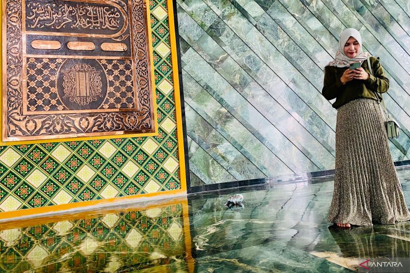 masjid-giok-nagan-raya-raih-destinasi-wisata-unik-di-ajang-api-2025