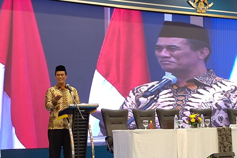 kementan-dorong-hilirisasi-kelapa-dan-komoditas-bernilai-rp138-triliun