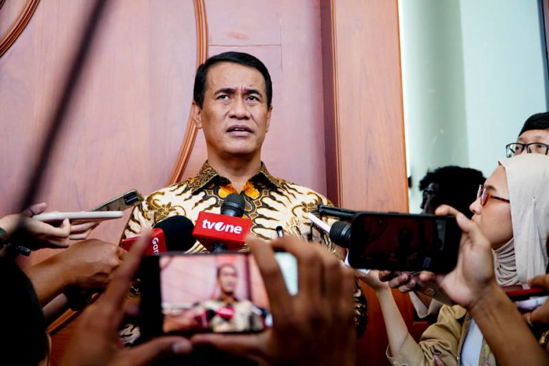 mentan-amran-kembali-tindak-115-distributor-pupuk-subsidi-nakal
