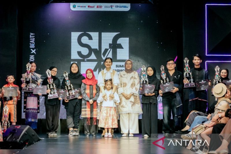 kahiyang-ayu-dukung-sumut-fashion-beauty-2025-ajang-pelaku-fashion