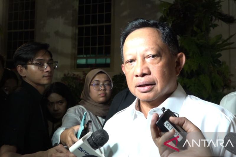 terima-laporan-mendagri-prabowo-minta-antisipasi-inflasi-guna-mendukung-mbg