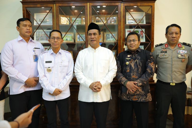 mentan-berikan-solusi-pertanian-saat-terima-wali-kota-sabang-dan-batam