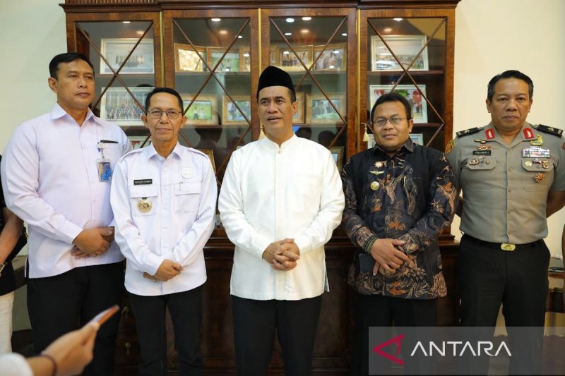 mentan-berikan-solusi-pertanian-saat-terima-wali-kota-sabang-dan-batam