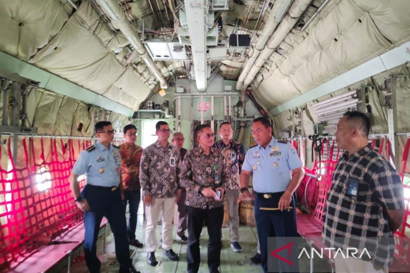 ptdi-mulai-modernisasi-dan-peremajaan-sembilan-c-130-hercules-tni-au