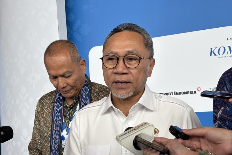 menko-zulhas-kebun-kelapa-kini-lebih-menguntungkan-dari-sawit
