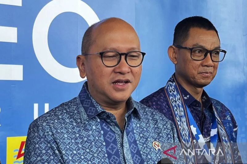 rosan-sebut-merger-goto-grab-masih-berjalan