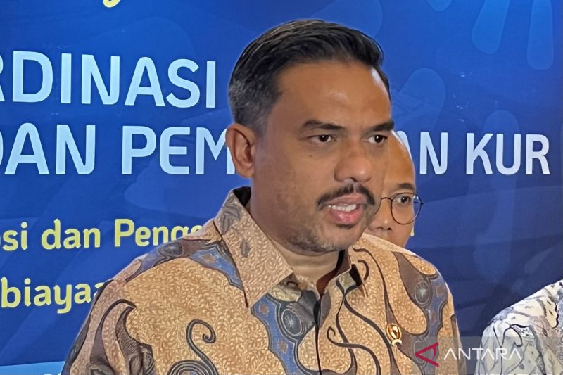 menteri-umkm-sidak-ke-bank-penyalur-pastikan-kualitas-distribusi-kur