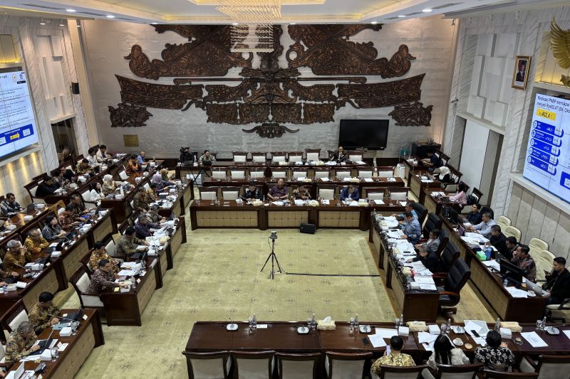 tekanan-ekonomi-pulih-purbaya-yakin-pertumbuhan-q4-tembus-57-persen