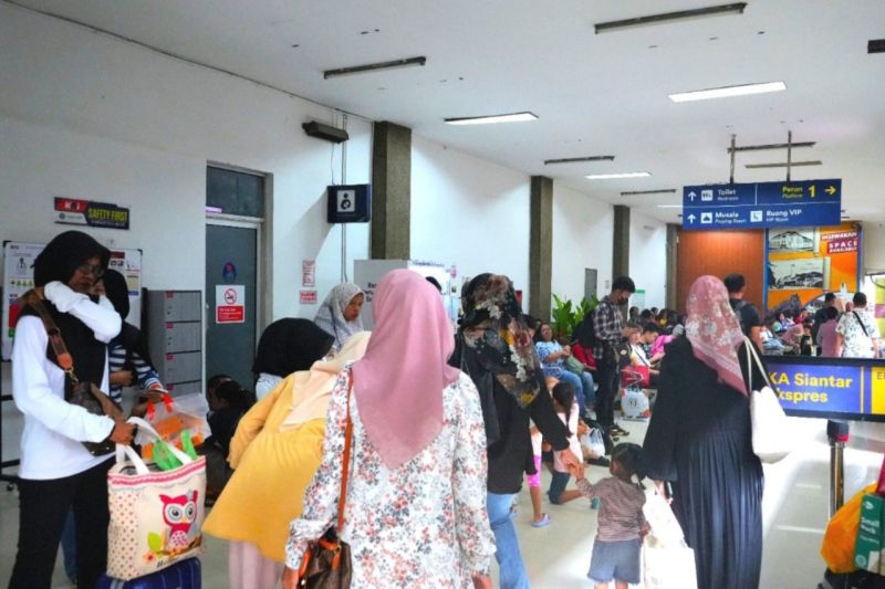 banjir-masih-landa-kota-medan-kai-imbau-penumpang-datang-lebih-awal