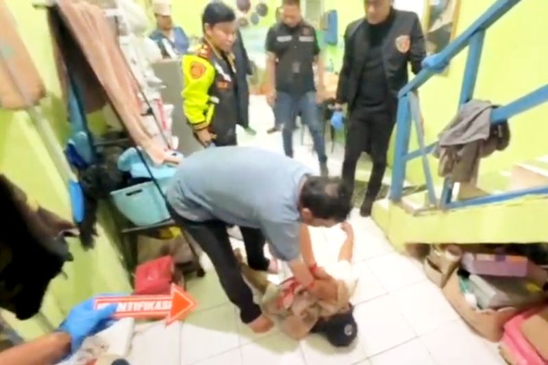 polisi-prarekonstruksi-kasus-pembunuhan-alvaro-sebelum-tersangka-tewas