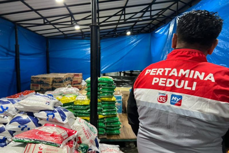 Pertamina Gerak Cepat, Salurkan Bantuan Masyarakat Terdampak Bencana Banjir dan Longsor di Sumatera Utara