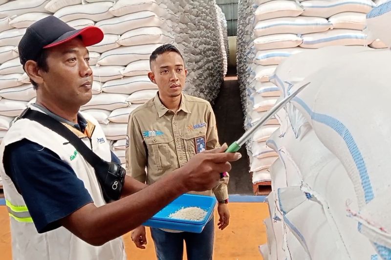 ini-cara-bulog-jaga-beras-di-gudang-agar-tetap-layak-konsumsi