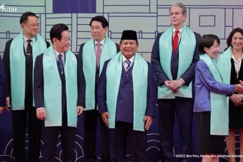 prabowo-serukan-perdagangan-bebas-yang-adil-dan-setara-di-ktt-apec
