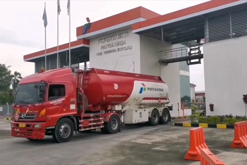 pertamina-raup-laba-rp54-triliun-komisi-xii-percepat-ruu-migas