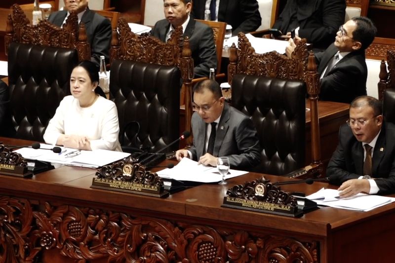 dpr-ri-tunggu-sikap-menkeu-purbaya-soal-fatwa-mui-tentang-pajak