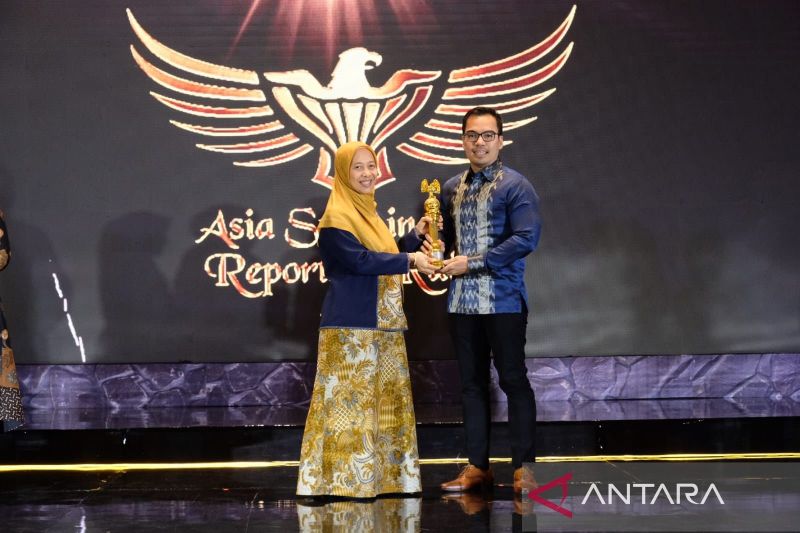 peruri-raih-peringkat-emas-asrrat-2025