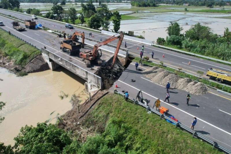 jasa-marga-perbaiki-tol-medan-kualanamu-tebing-tinggi-terdampak-banjir