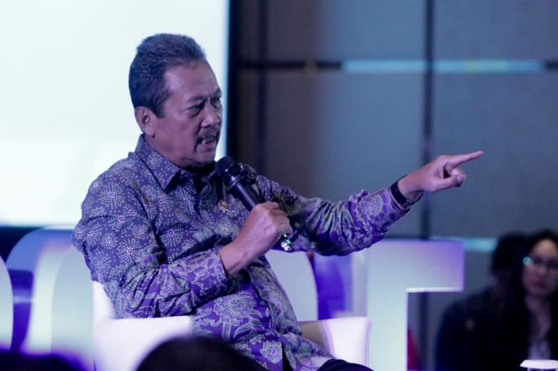 trenggono-tegaskan-arah-ekonomi-biru-ri-utamakan-perlindungan-laut